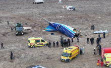 Tampilan drone menunjukkan lokasi kecelakaan pesawat penumpang Azerbaijan Airlines di dekat Aktau, Kazakhstan, 25 Desember 2024 /Azamat Sarsenbayev-Reuters