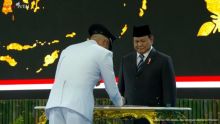 Presiden Prabowo Subianto melantik kepala daerah di Kompleks Istana Kepresidenan Jakarta, Gambir, Jakarta Pusat. Sumber: Sekretariat Kabinet