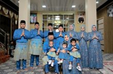 Bupati Kasmarni Gelar Open House di Kediaman Desa Muara Basung