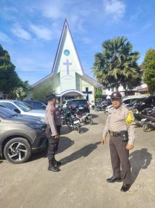 Polsek Tualang Perketat Pengamanan, Pastikan Perayaan Paskah 2025 di Perawang Berlangsung Aman dan Khidmat