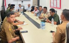 Kadis Perkebunan Pimpin Rapat Beasiswa SDM Perkebunan Kelapa Sawit