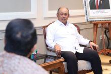 Kepala BGN Rencanakan Asuransi Penerima MBG usai Banyak Kasus Keracunan Makanan.