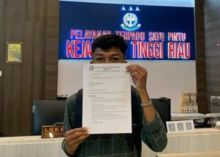 Korupsi Libatkan Keponakan, Mahasiswa Laporkan Bupati Ilhil ke Kejati (sumber dari :bukamata.co)