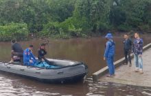Tragis di Teluk Merempan: Jaya Mustofa Ditemukan Meninggal, Tim SAR Evakuasi di Pagi Buta