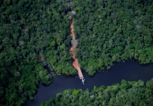 Suku asli di Amazon Brazil, Suku Marubo di Lembah Javari, telah menggugat sejumlah surat kabar dan tabloid di AS /net