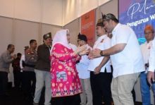 Bupati Kasmarni Hadiri Pelantikan Pengurus Persatuan Insinyur Indonesia