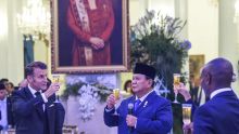 Presiden Prabowo Subianto dan Presiden Prancis Emmanuel Macron. Sumber: tempo.co