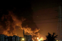 Kebakaran terjadi di depot minyak Shahran, barat laut Teheran, pada 15 Juni 2025 /AFP