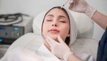 Gen Z Dikit-dikit Botox-Filler Biar Awet Muda, Dermatolog Bilang Gini