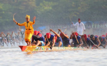 Pacu Jalur. Sumber: Apkasi