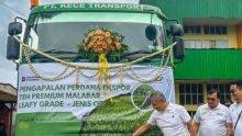 PT Perkebunan Nusantara I (PTPN I) hari ini menorehkan sejarah baru dengan meluncurkan ekspor perdana teh premium Leafy Grade Premium OP FO dari Kebun Malabar, PTPN I Regional 2. Acara yang mengangkat tema “A Cup of Truth, A Sip of Heritage” ini tidak hanya menjadi bukti keunggulan produk teh Indone
