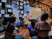 Gambus Selodang & Marwas Menggema di Sungai Apit: Warisan Nada Melayu Siak Bangkit Lewat Showcase Seni Residensi