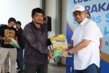 PTPN IV Regional III Salurkan 32,5 Ton Beras SPHP Terjangkau