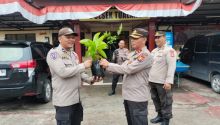 Rayakan Ulang Tahun Personel, Polsek Tualang Tanam Bibit Pohon Demi Bumi yang Lebih Hijau