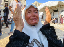 Seorang wanita Palestina bereaksi setelah pembunuhan kerabatnya di Gaza oleh Israel /AFP