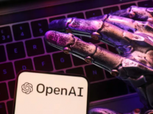 Logo OpenAI terlihat dalam ilustrasi ini yang diambil pada 18 Juni 2025 /Reuters
