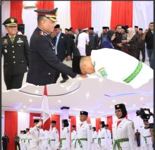 Pengukuhan Paskibraka Siak 2025 Penuh Haru, Kapolres: Semangat Nasionalisme Harus Jadi Teladan