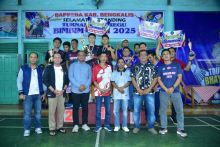 Turnament Badminton Bimbim Cup I 2025 Sukses Dilaksanakan, PB Smansa Juara Satu