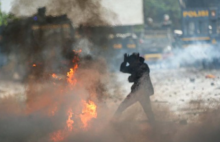 Pakar Ingatkan Efek Gas Air Mata ke Paru-paru Bisa Seserius Ini