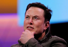 Tesla milik Elon Musk digugat karena diduga lebih mengutamakan pekerja visa H-1B daripada warga Amerika /Reuters