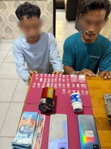 Dua Pria di Siak Diciduk, 39 Paket Sabu Disembunyikan dalam Kaleng Rokok dan Tabung Permen