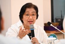 Irma Chaniago Sindir Wakil BGN Nanik Deyang: Menangis Aja Gak Cukup, Harus Evaluasi. 