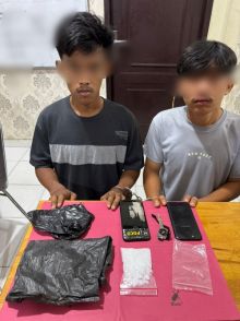 Satresnarkoba Polres Siak Ringkus Dua Kurir, Gagalkan Peredaran 49,46 Gram Shabu