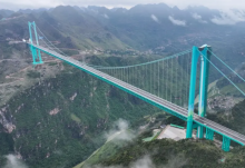 Jembatan Grand Canyon Huajiang, jembatan tertinggi di dunia, terletak di Provinsi Guizhou, Tiongkok barat daya /AFP