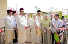 Masjid Al Wahhab Zaitun di Bathin Solapan Diresmikan UAS dan Bupati Kasmarni