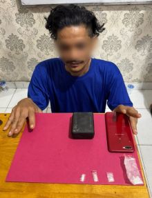 Satresnarkoba Polres Siak Bekuk Bandar Shabu di Perawang, Empat Paket Sabu Diamankan