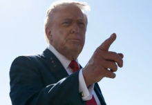 Gedung Putih akan menjadi tuan rumah pertarungan UFC pada ulang tahun ke-80 Donald Trump /AFP