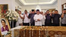 SBY hingga Puan Maharani Melawat ke Rumah Duka Istri Wapres ke-4 RI Karlinah Umar Wirahadikusumah.