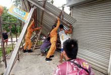 Kekhawatiran lain melanda Filipina saat gempa kedua berkekuatan 6,9 skala Richter mengguncang negara itu beberapa jam setelah gempa berkekuatan 7,4 skala Richter/ AFP