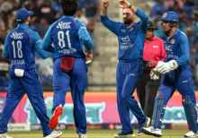 Afghanistan menarik diri dari tri-seri yang melibatkan Pakistan setelah serangan udara mematikan menewaskan tiga pemain kriket/ AFP