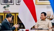 Prabowo dan Ignasius Jonan Bahas Kereta Cepat Whoosh Secara Tertutup, Ada Apa?. 