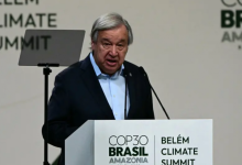 Sekretaris Jenderal PBB Antonio Guterres saat Sidang Pleno Umum Pemimpin dalam rangka Konferensi Perubahan Iklim PBB COP30 di Belem, Negara Bagian Para, Brasil/ AFP