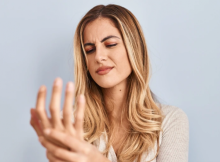 13 Tanda Peringatan Jika Anda Mungkin Mengalami Intoleransi Gluten