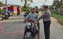 Hari Keempat Operasi Zebra Lancang Kuning 2025, Satgas Gakkum Polres Siak Gelar Peneguran Humanis di Jalan Lintas Siak–Pakning
