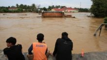 Akses Putus Total, Pengungsi Banjir Longsor di Aceh Terancam Kelaparan. 