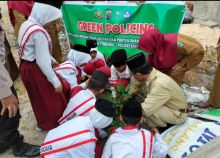 Tak Sekadar Belajar, Siswa SDS Muhammadiyah Perawang Turun Tangan dalam Aksi Peduli Lingkungan bersama Polsek Tualang