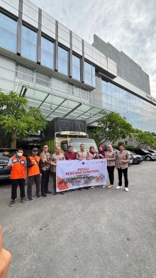 Bersama Rumah Zakat, SAS Hospitality Salurkan Bantuan Donasi Bagi Korban Bencana Alam di Sumatera