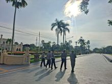 Pengamanan Diperketat, Polres Siak Pastikan Wisatawan Rayakan Libur Nataru dengan Aman di Istana Siak