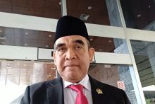 Ketua Dewan Kehormatan Partai Gerindra Ahamd Muzani. Sumber: kompas.com